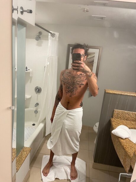 Rey Ready ポルノスター 写真