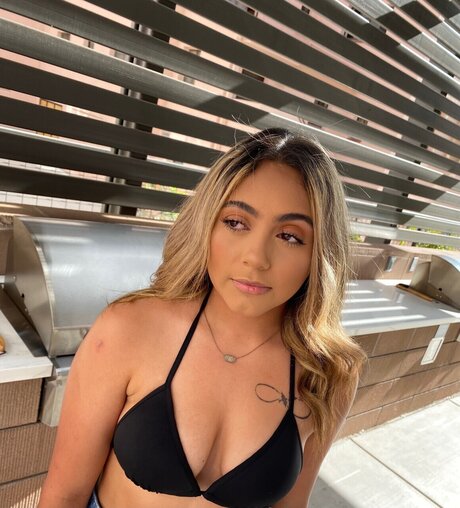 Muscle mami_ ポルノスター アート 画像