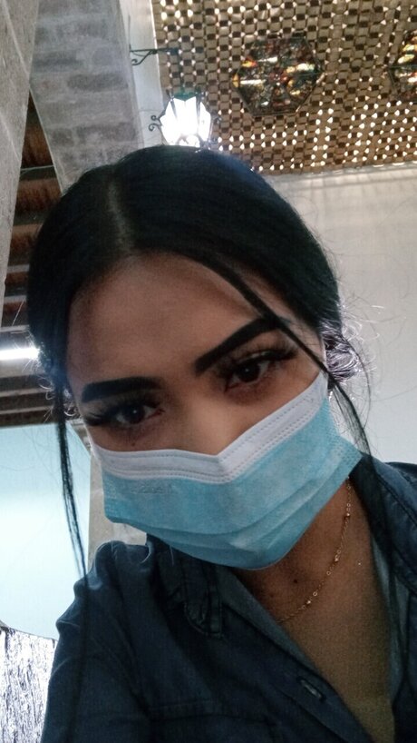 Yuri_ アダルトスター 写真