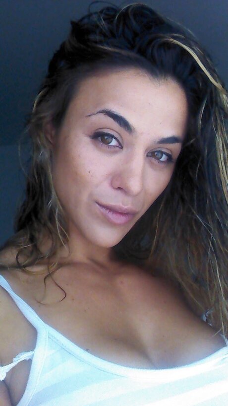 ブルネットの猫OnlyFans 無料エロ 画像