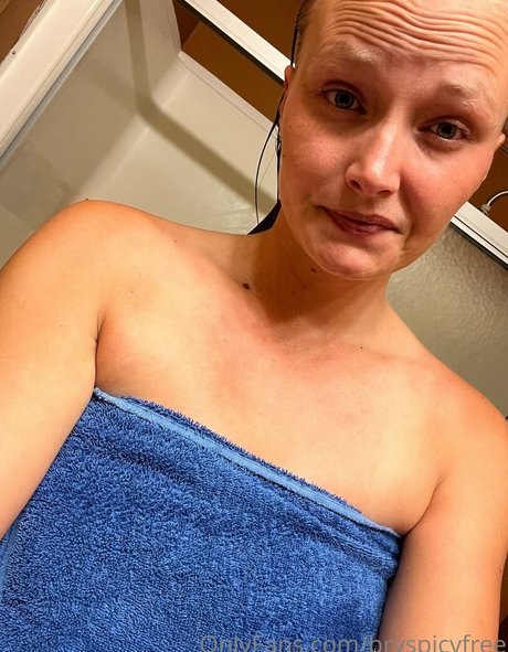 ゲイランジェリーOnlyFans 美しい 写真