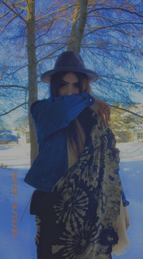 赤毛ティーンオンリーファンズ えろた ギャラリー