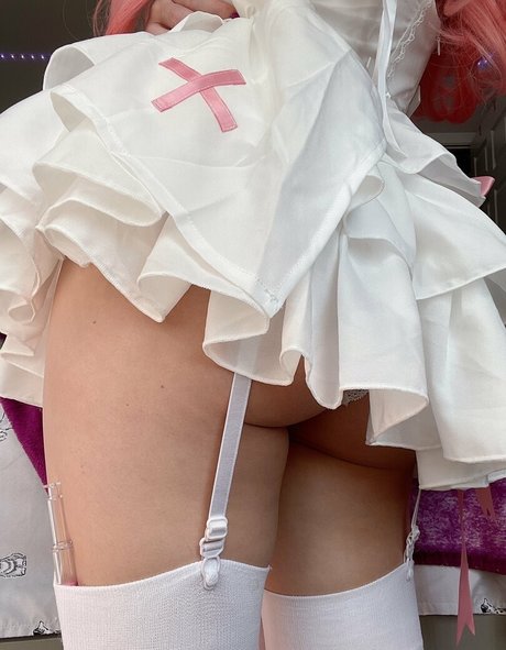 フェイシャルオンリーファンズ 無料 写真