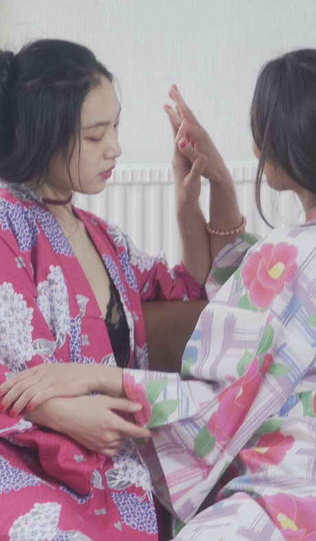 juneliu アダルトモデル 画像