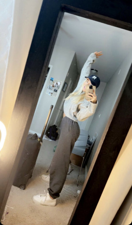 バレーボール オンリーファンズ エロチック 写真