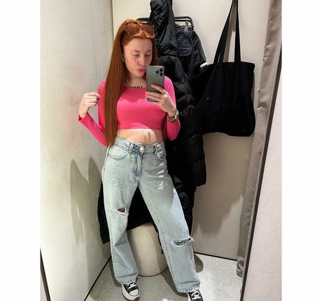 Molly Capper HDモデル 写真