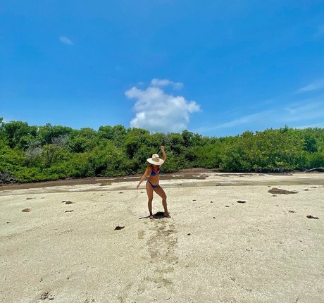 アマチュアヌードオンリーファンズ セクシー 写真