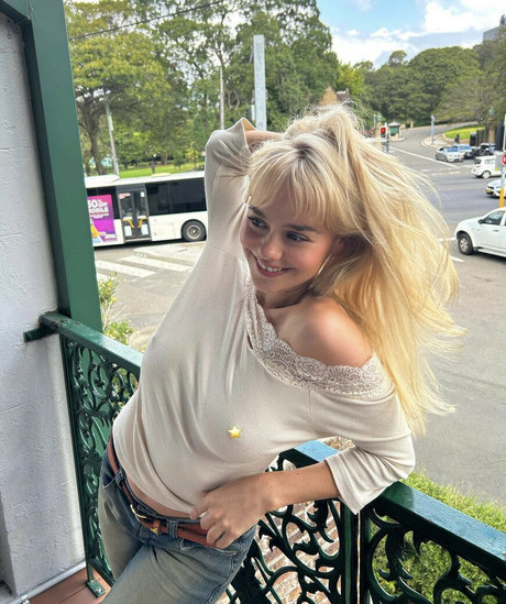 イギリスのプッシーOnlyFans ポルノ 画像