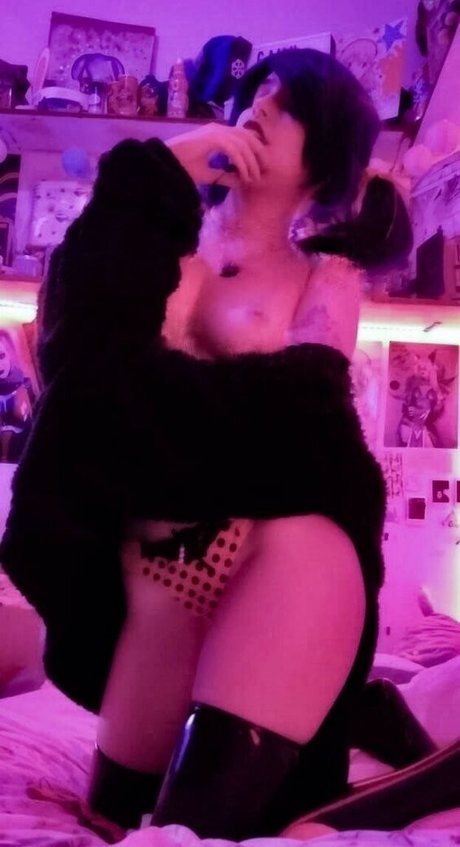 Camu Valoy ポルノスター 高品質 写真