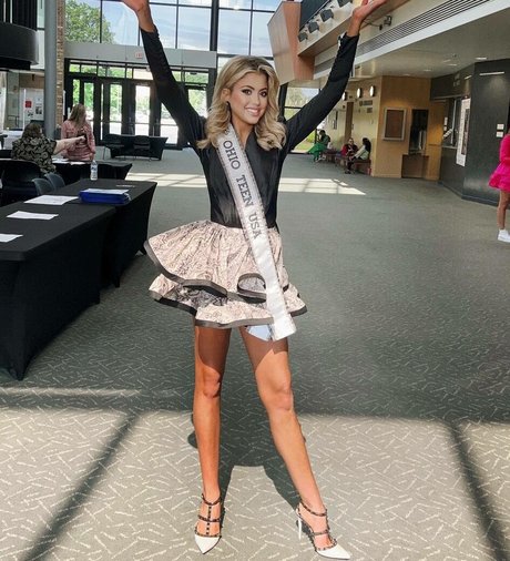 ラテン系ティーンオンリーファンズ 無料裸 写真