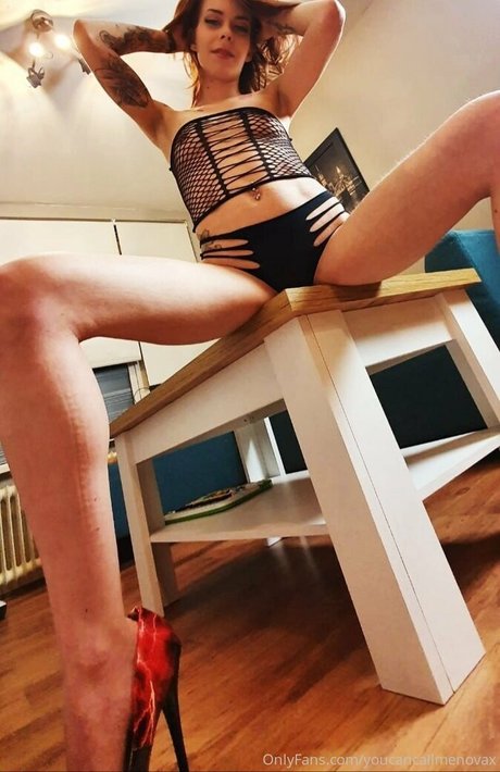 パフィーオンリーファンズ 美しい裸 写真