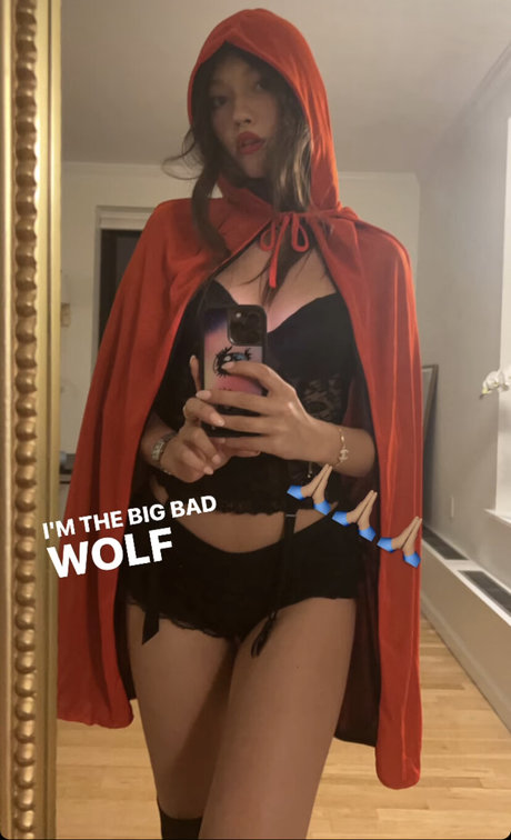 ジムガールズオンリーファンズ ホットヌード 写真