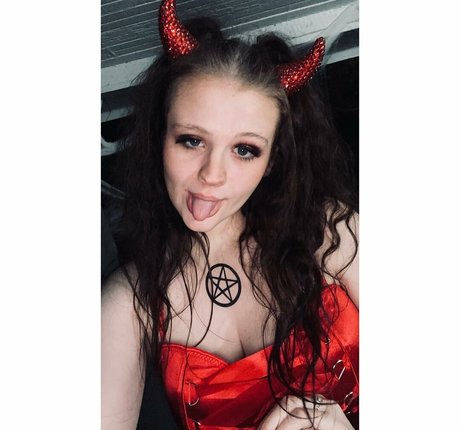 有名なゲイのオンリーファンズ アートヌード 写真