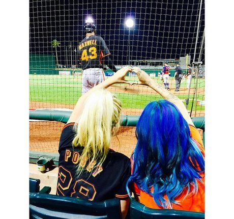 ボールズオンリーファンズ ホットポルノ 画像