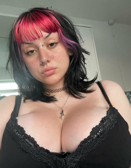 bunni free HDスター 画像