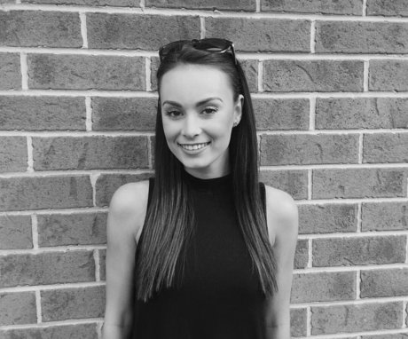 Logan Fabbro 素敵なモデル 写真