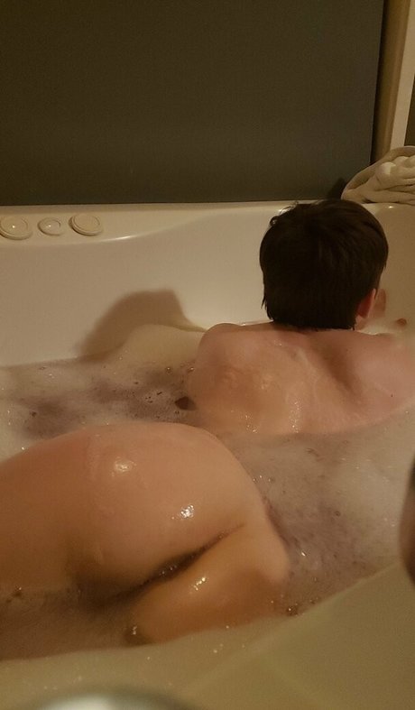 ウェブカメラ オンリーファンズ セクシー裸 アーカイブ