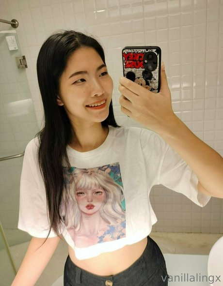 太った足のOnlyFans アートポルノ 画像