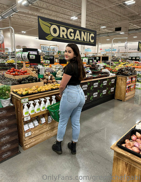 年配の熟女オンリーファンズ 無料ポルノ 写真