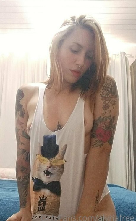 alyriafree 完璧なスター 画像