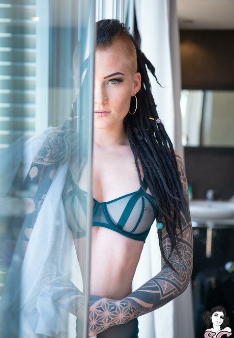 Sierhaus 美しいモデル 写真