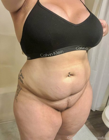 BBC売春婦OnlyFans セクシー裸 画像