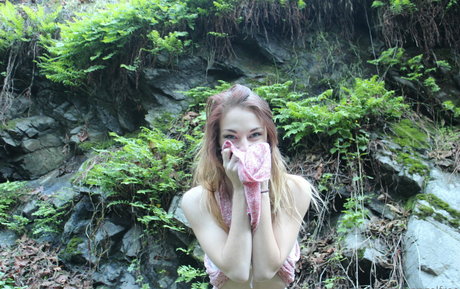 マイクロTバックOnlyFans ヌード 画像