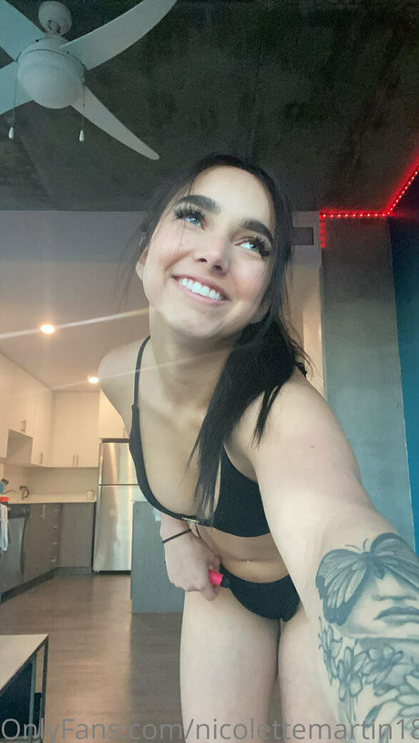 Lilibaby18 無料スター 写真