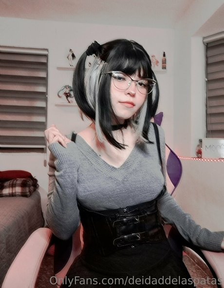 厚い黒檀オンリーファンズ 美しい裸 画像