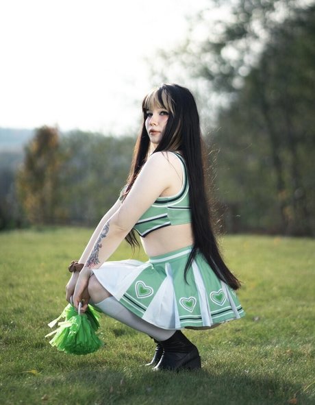 Shini Waifu 独占モデル 写真