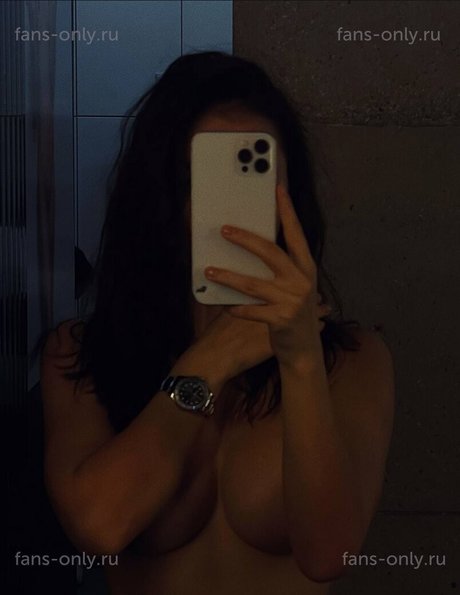 Jenny Hanna 完璧なモデル 画像