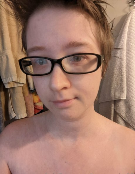 アナル熟女OnlyFans 無料 画像