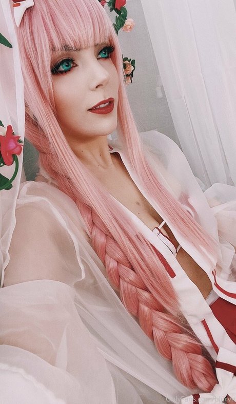 巨乳ティーンオンリーファンズ 可愛い 画像