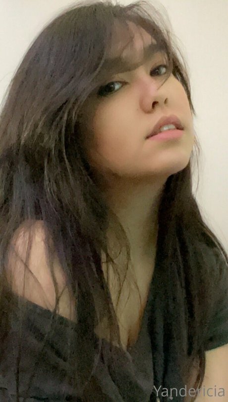 yandericia 独占モデル ギャラリー