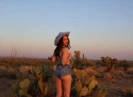 Skylar Shorts 素敵なモデル 写真