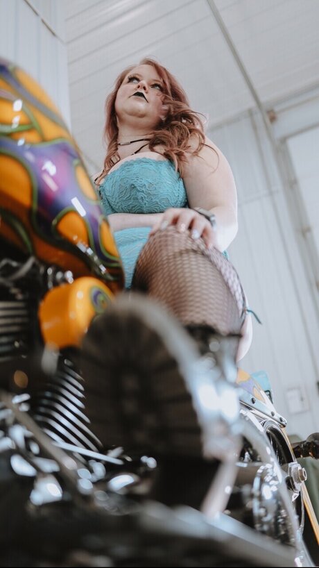 _SaphiraRosax_ ホット女優 写真