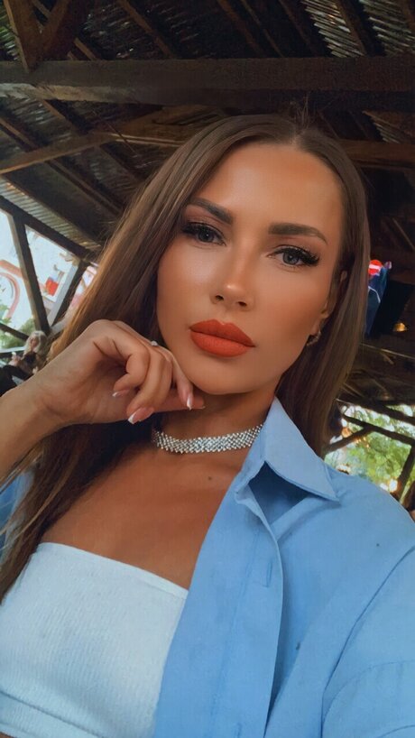 Djuliya ポルノスター 写真