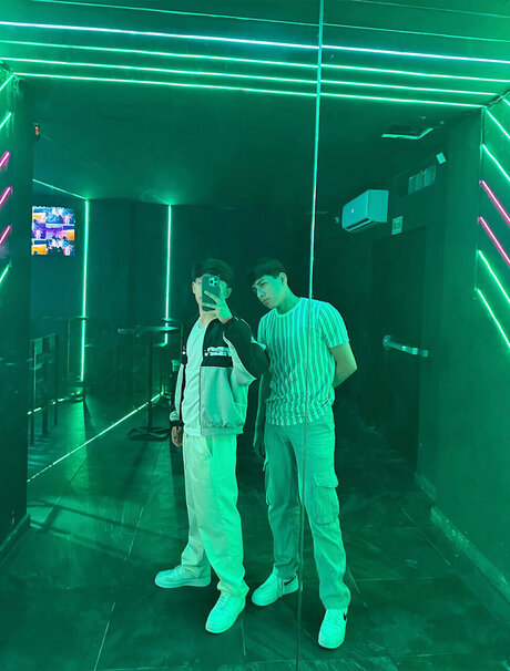 Danndro 独占ポルノスター 画像