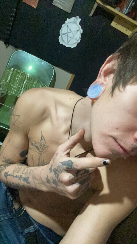 Steven Wilson ポルノスター 写真