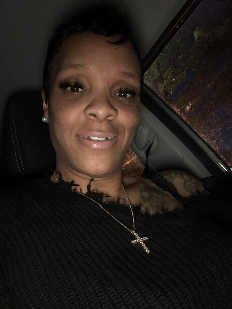 Maranda スター 裸 写真