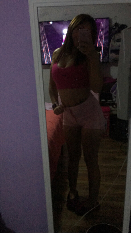 Malactm ポルノスター セクシー 写真