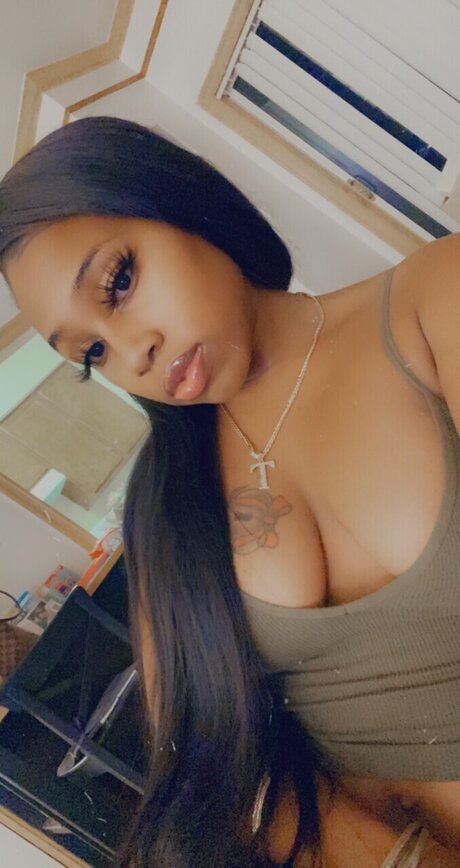 EXCLUSIVE CONTENT_ 無料のポルノスター 写真