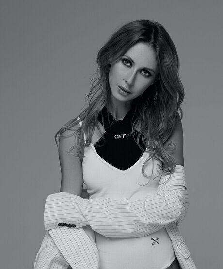 Vikki 素敵なスター 画像