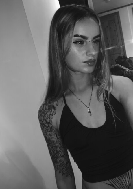 lunicorn セクシー女優 画像