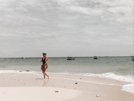 ラバーオンリーファン トップ 写真