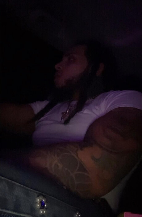 BBW妻オンリーファンズ セクシーヌード ギャラリー