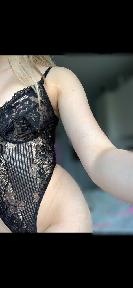 Scarlettdyaxo トップスター 画像