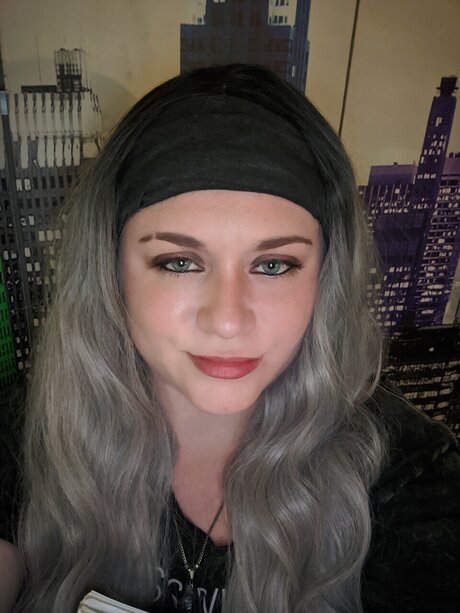 Fluffy 完璧な女優 画像