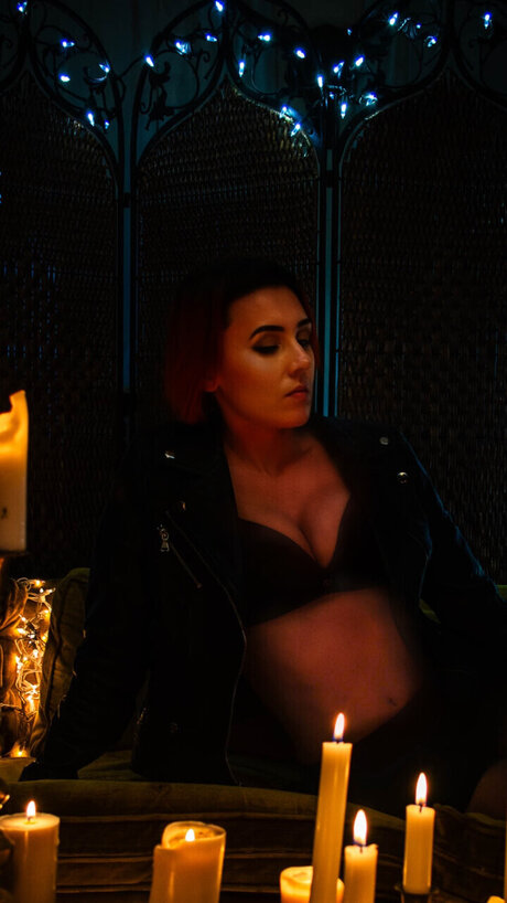 KrimsonKat ポルノスター 写真