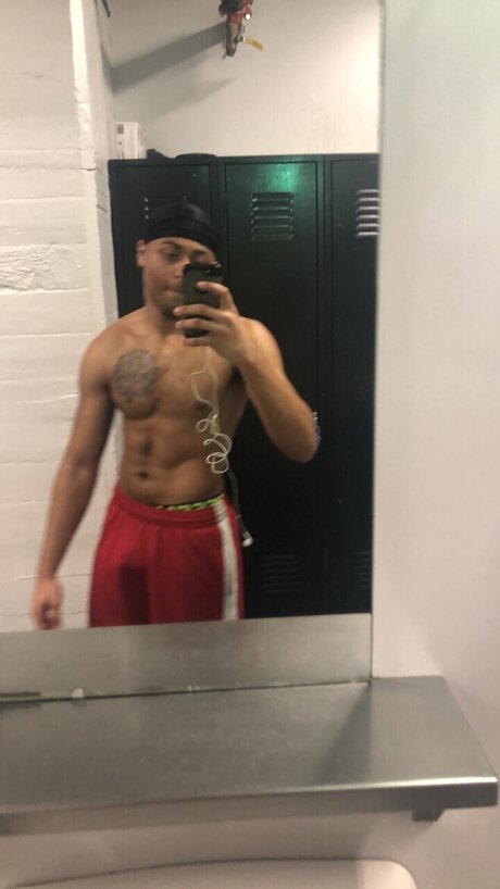 Mizzy ポルノスター 美しい 画像